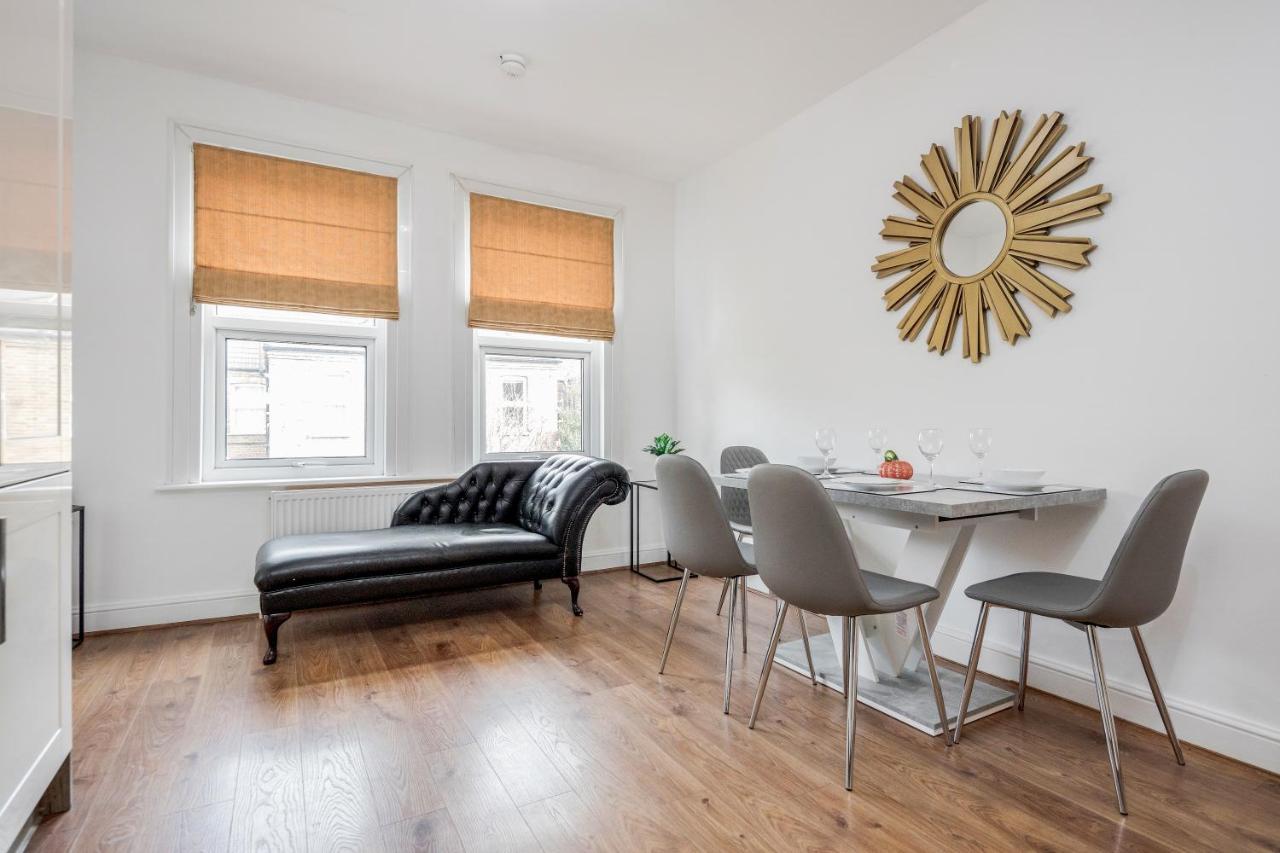 Appartement Entire Lovely Family With Parking, Wifi, Netflix, Self Check-in