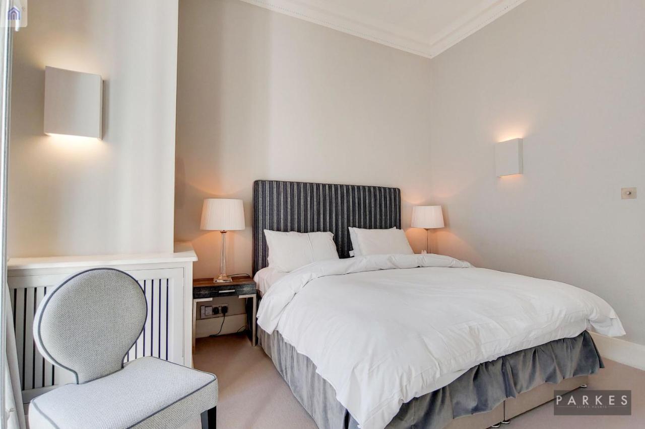 Sir Hans Sloane Apartment London