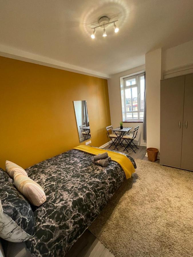 Homestay Willesden London