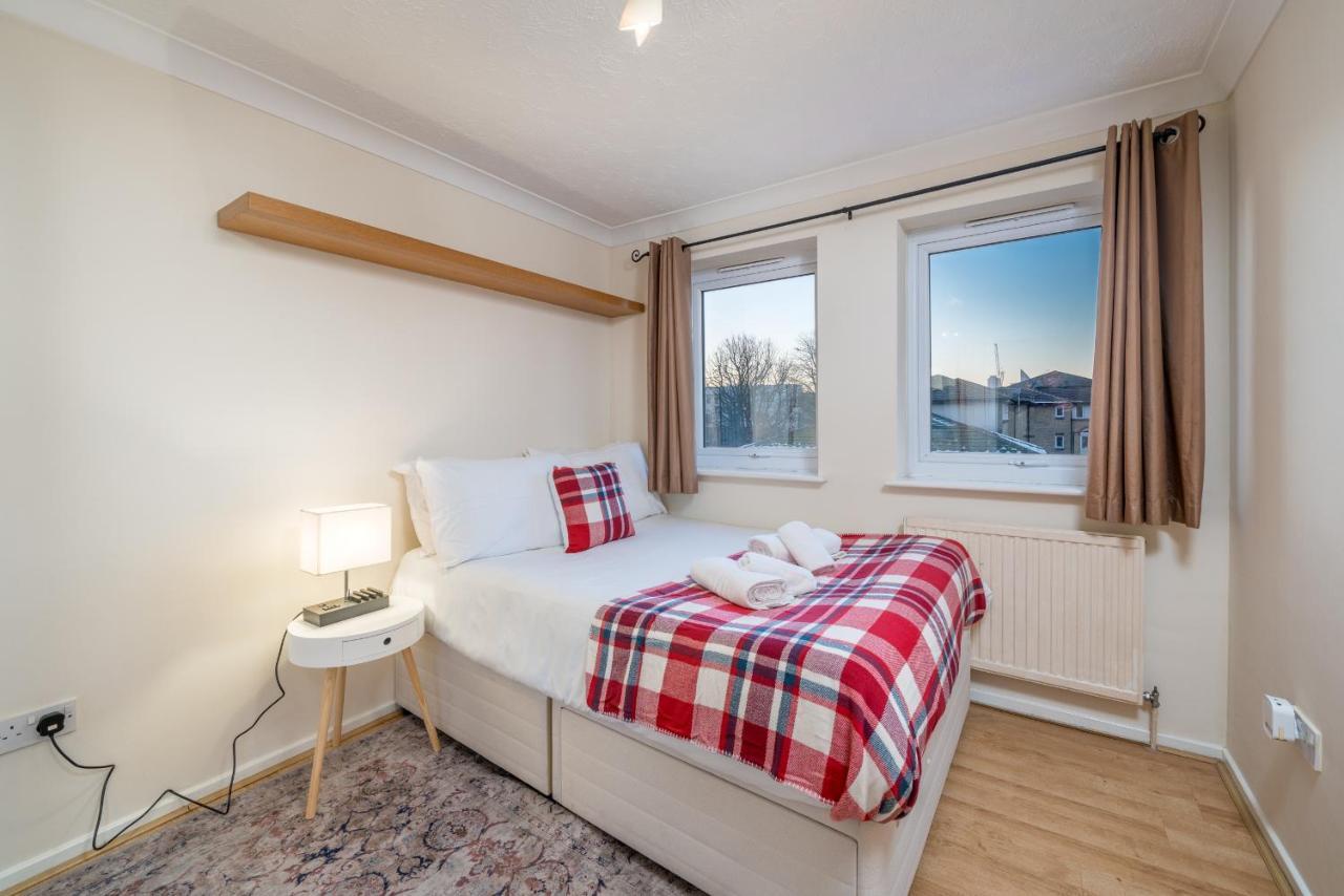 Stunning 1 Bed Apt With Views Of The Shard & Eye Londres