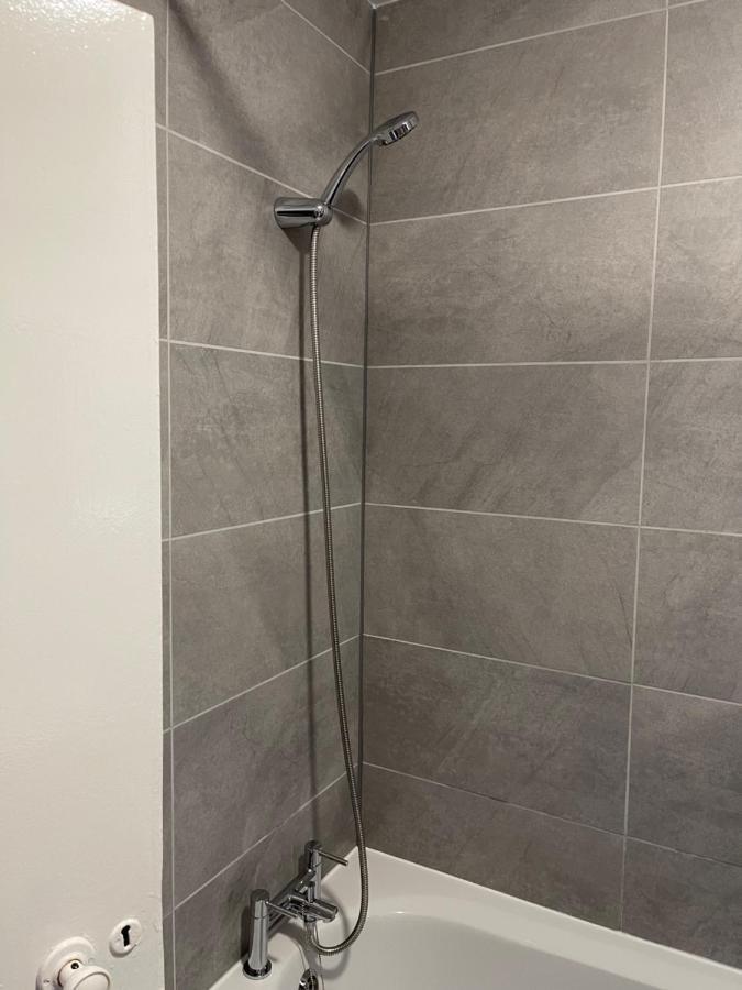 Appartement Entire Lovely 2 Bedroom With Private Garden & Free Street Parking