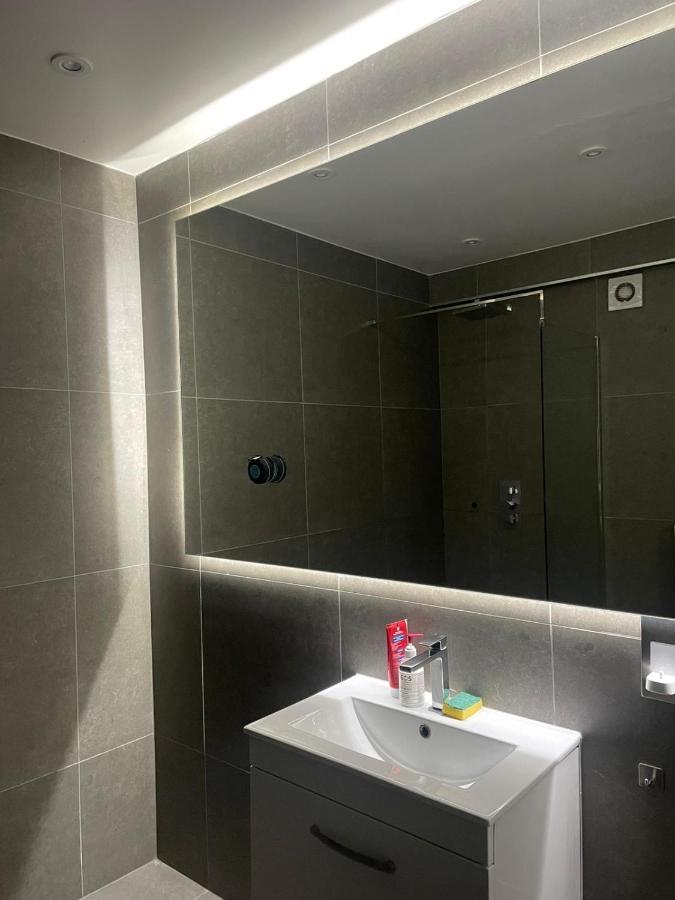 Balham, South Spacious 1, 6 Available * Londen