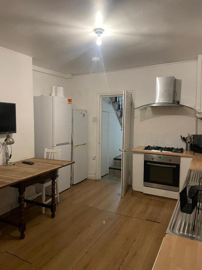 Accommodatie bij particulieren Balham, South Spacious 1, 6 Available *