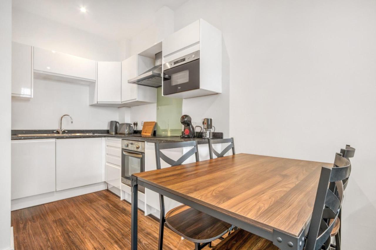 Fantastic 1 Bed By Heathrow Airport * London