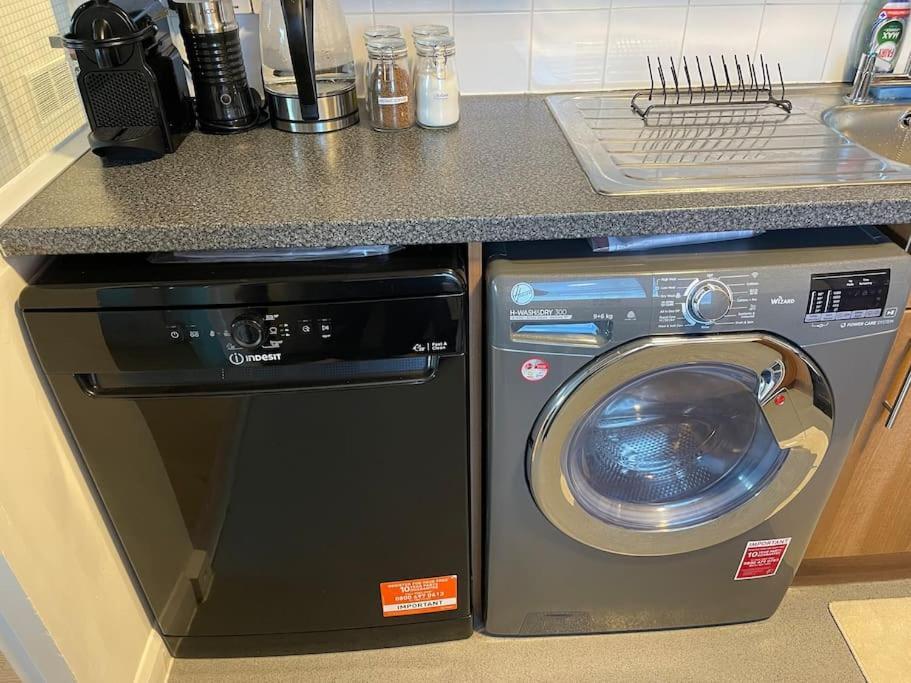 Self-catering Fully Equipped In Vauxhall Appartement *