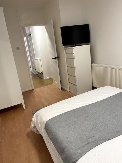 Self-catering Fully Equipped In Vauxhall Appartement Londen