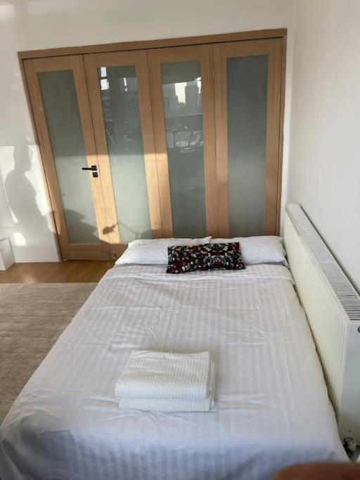 Self-catering Fully Equipped In Vauxhall *