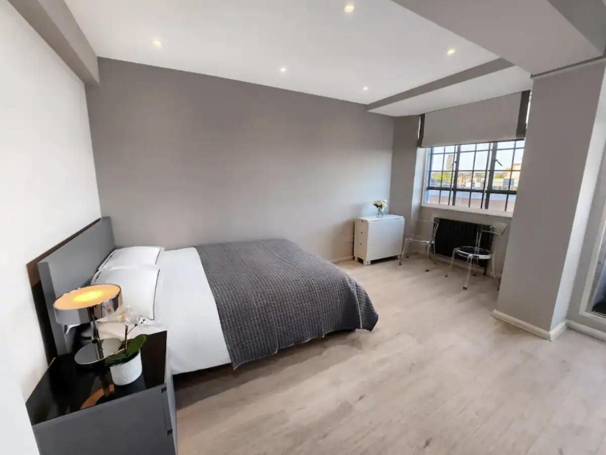 Chelsea Flat 10 Mins Harrods, Balcony, Gym, Air Conditioning Londres