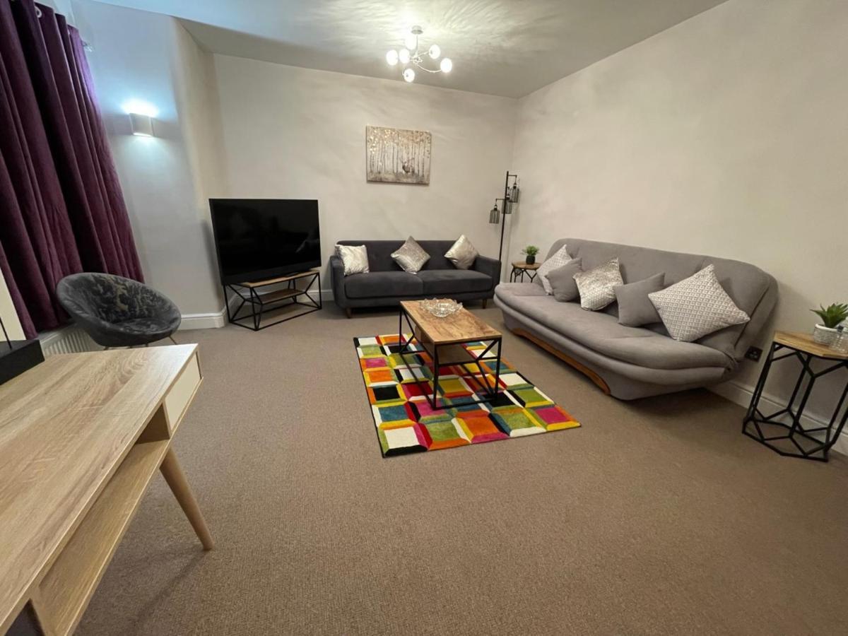 Luxury 5 Star - Parking, Garden, Nr Greater Metro Stations Apartamento