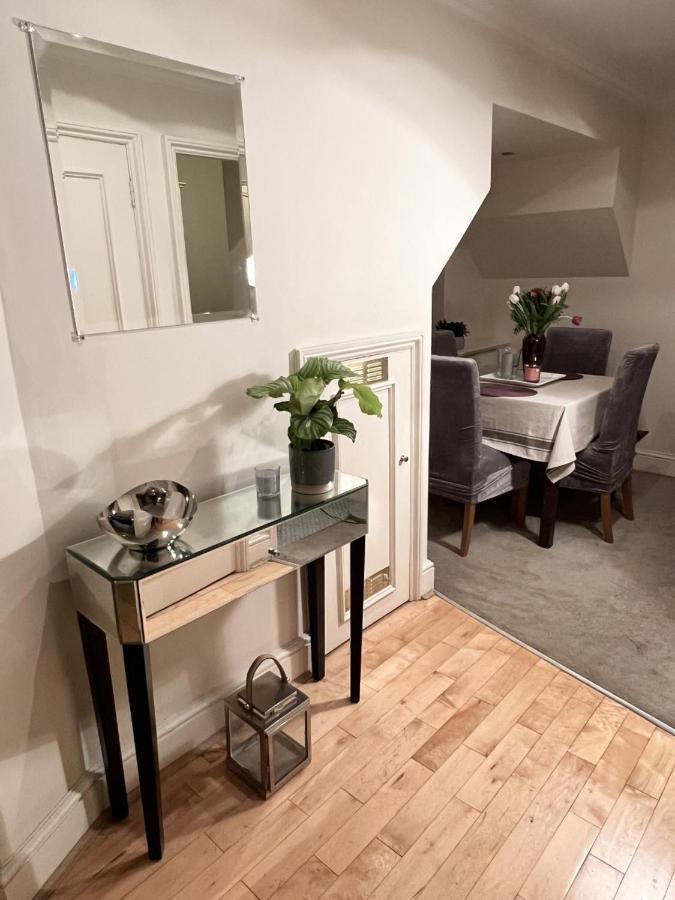 Double Bedroom With En-suite Bathroom In Chelsea - - Share Privatunterkunft