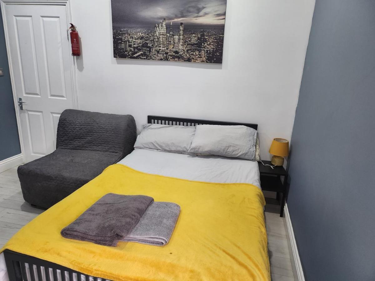 Appartement Dodi Aparts London, Near Stratford Close To Tube Station *