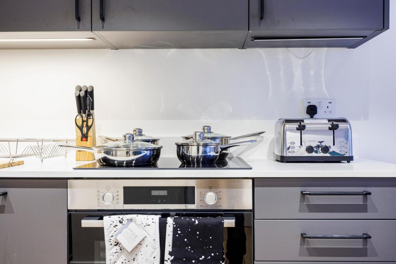 Luxury Spacious 2 Bed Apartment, - Sk Appartement Londen