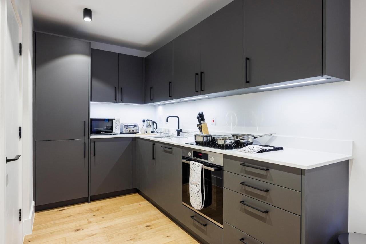 Luxury Spacious 2 Bed Apartment, - Sk Londen