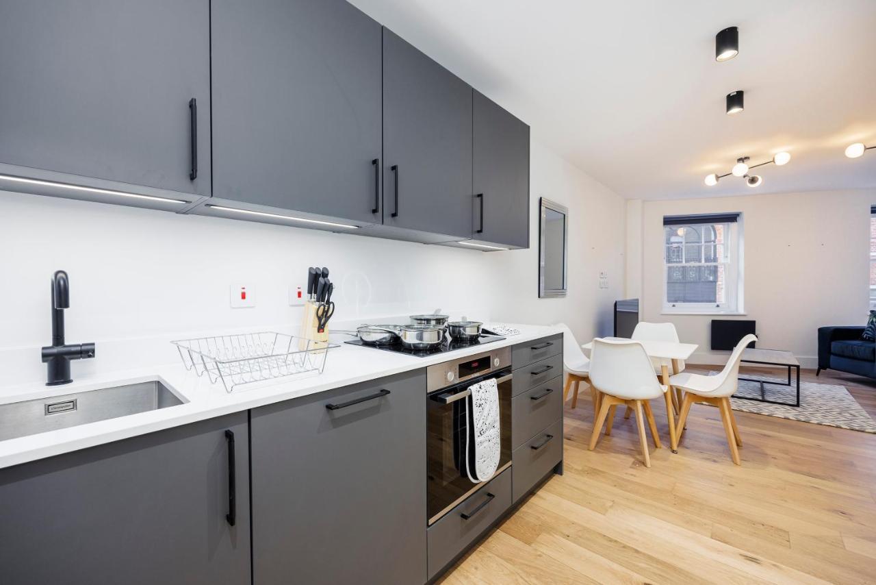 Luxury Spacious 2 Bed Apartment, - Sk Appartement