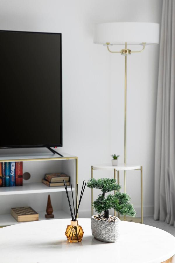 In Shared Luxury Flat * Londen