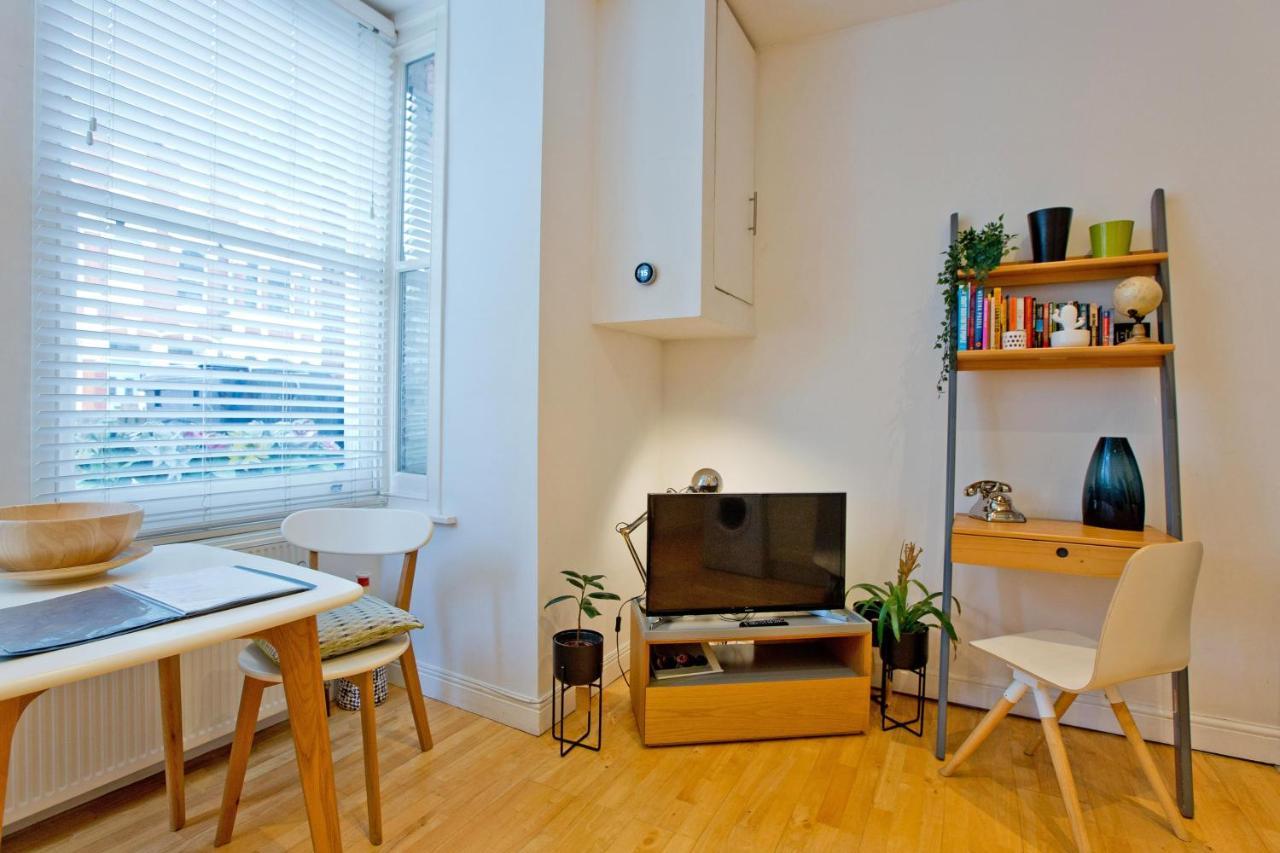 Cosy Highbury Fields One Bedroom Leilighet *