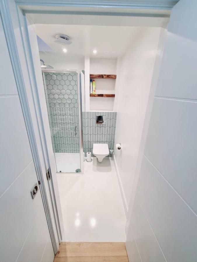 Leilighet Stylish With Terrace & Parking *