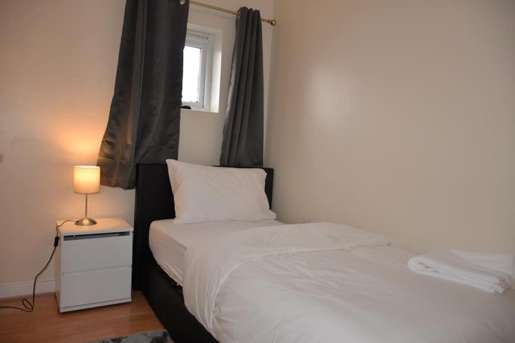 4 Bedroom House Feriehus *