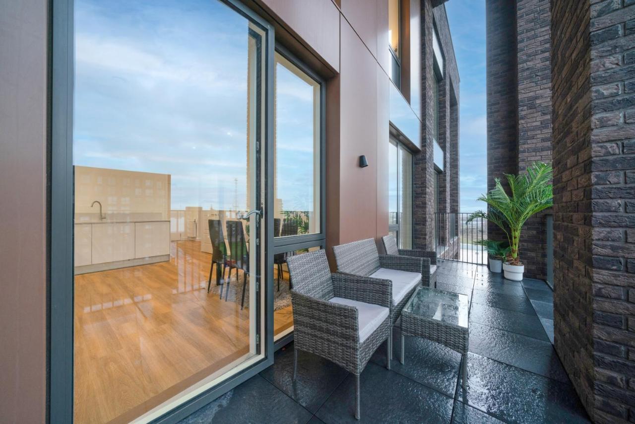 Luxury 3bed 3bath Royal Wharf Excel Newham