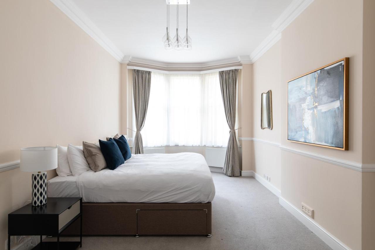 Apartment Super Central! Mayfair Family Flat Sleeps 6