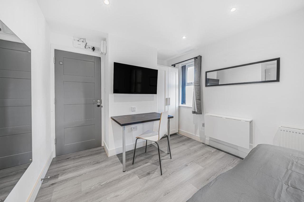 Floor Studio In Camberwell Leilighet London