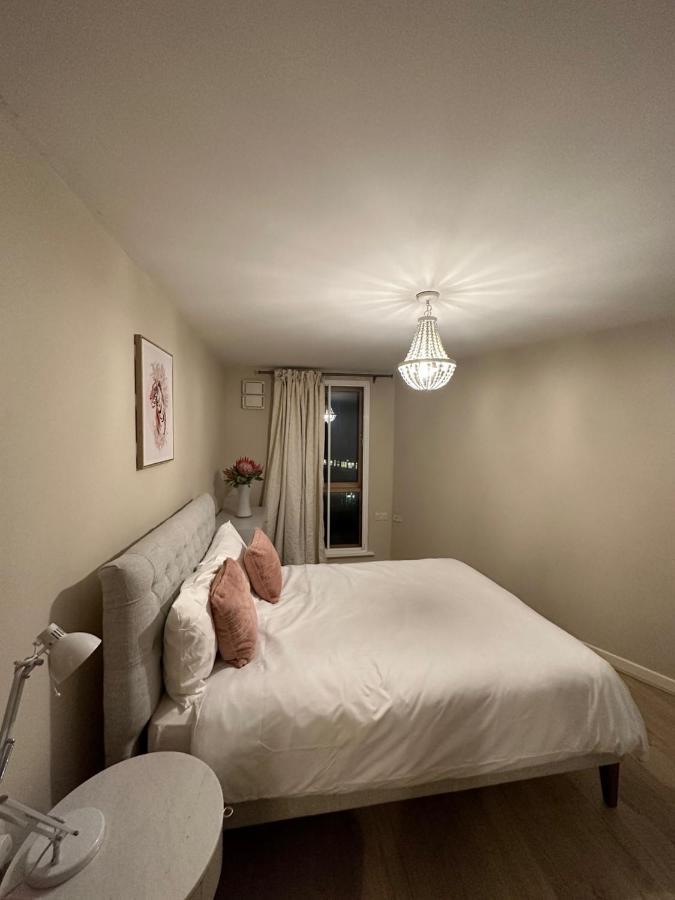 Spacious,1 Bed, Large Balcony, Parsons St Apartamento *