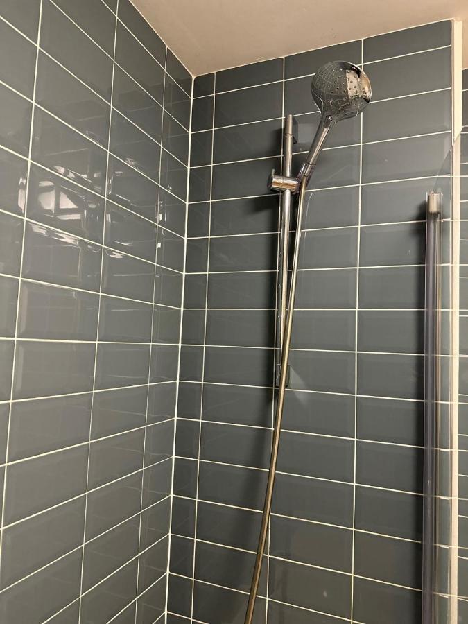 Spacious,1 Bed, Large Balcony, Parsons St Apartamento Londres