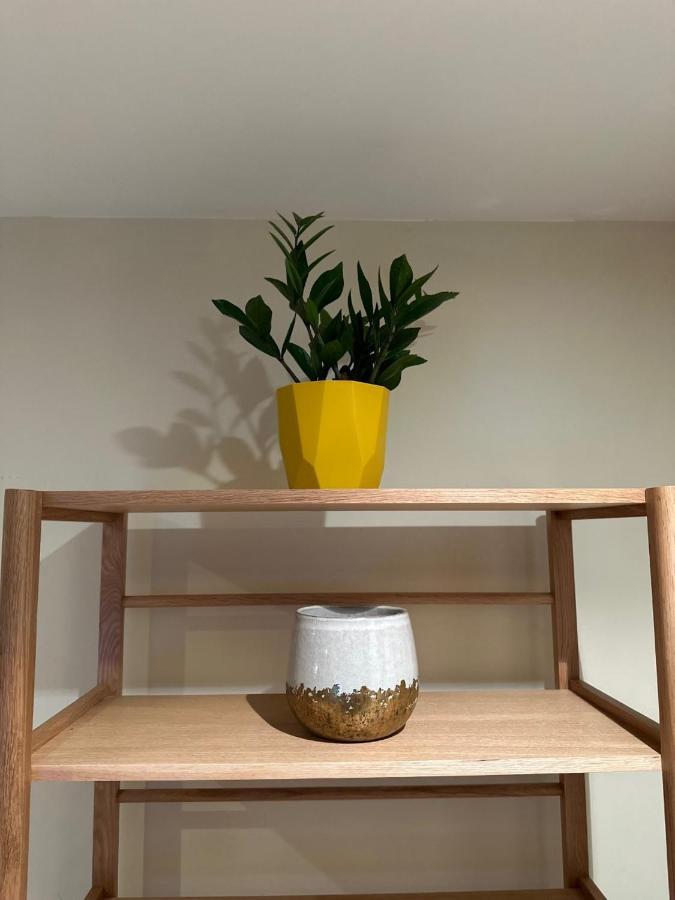 Apartamento Spacious,1 Bed, Large Balcony, Parsons St *