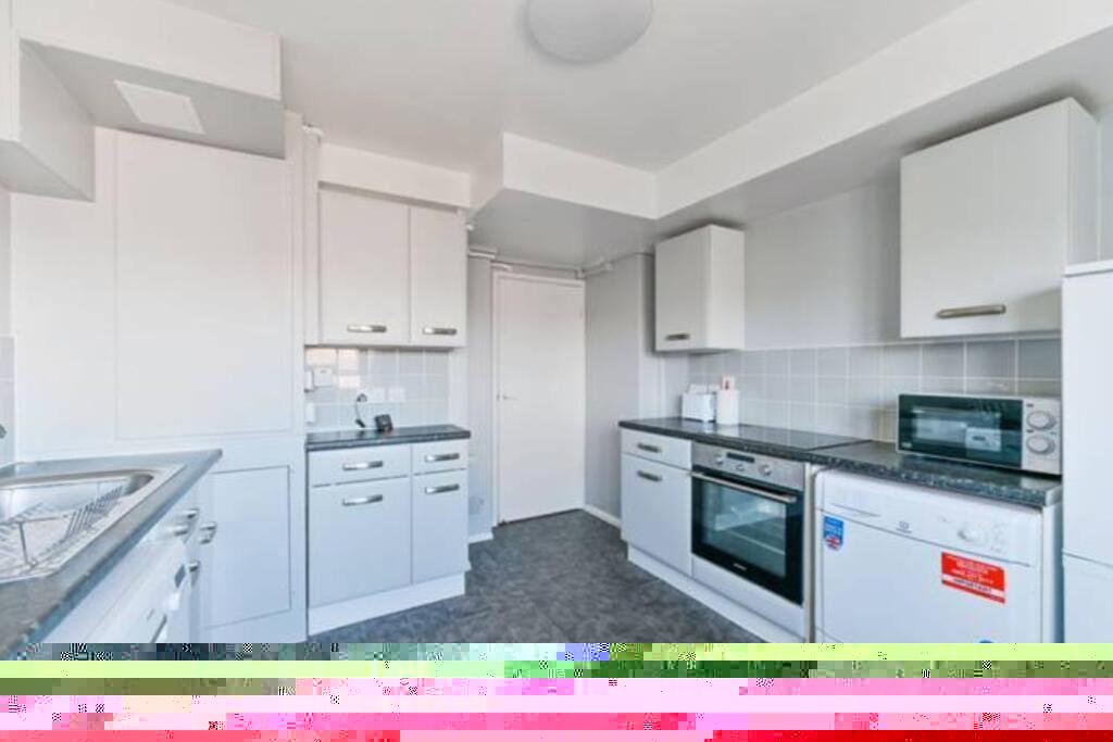 Gorgeous Apartment, 5 Mins From Canada Water, Not Lewisham As Listed!