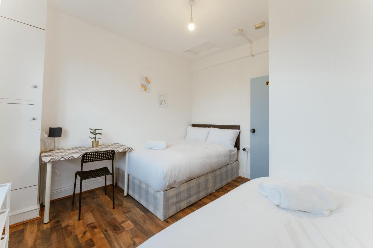Upton Park Bedrooms 25 Min To Gasthuis