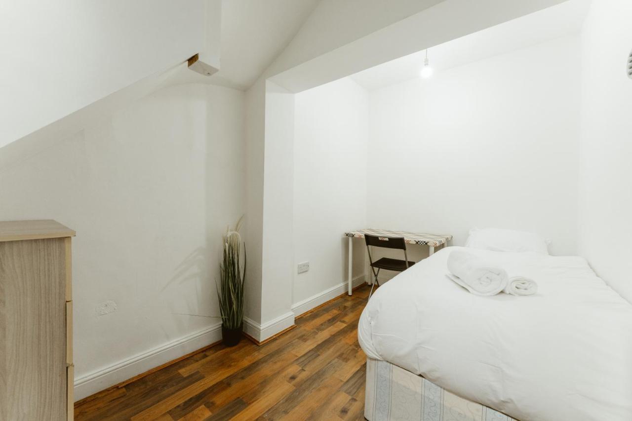Upton Park Bedrooms 25 Min To Gasthuis *