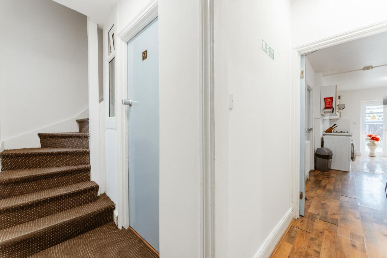 Upton Park Bedrooms 25 Min To Gasthuis Londen