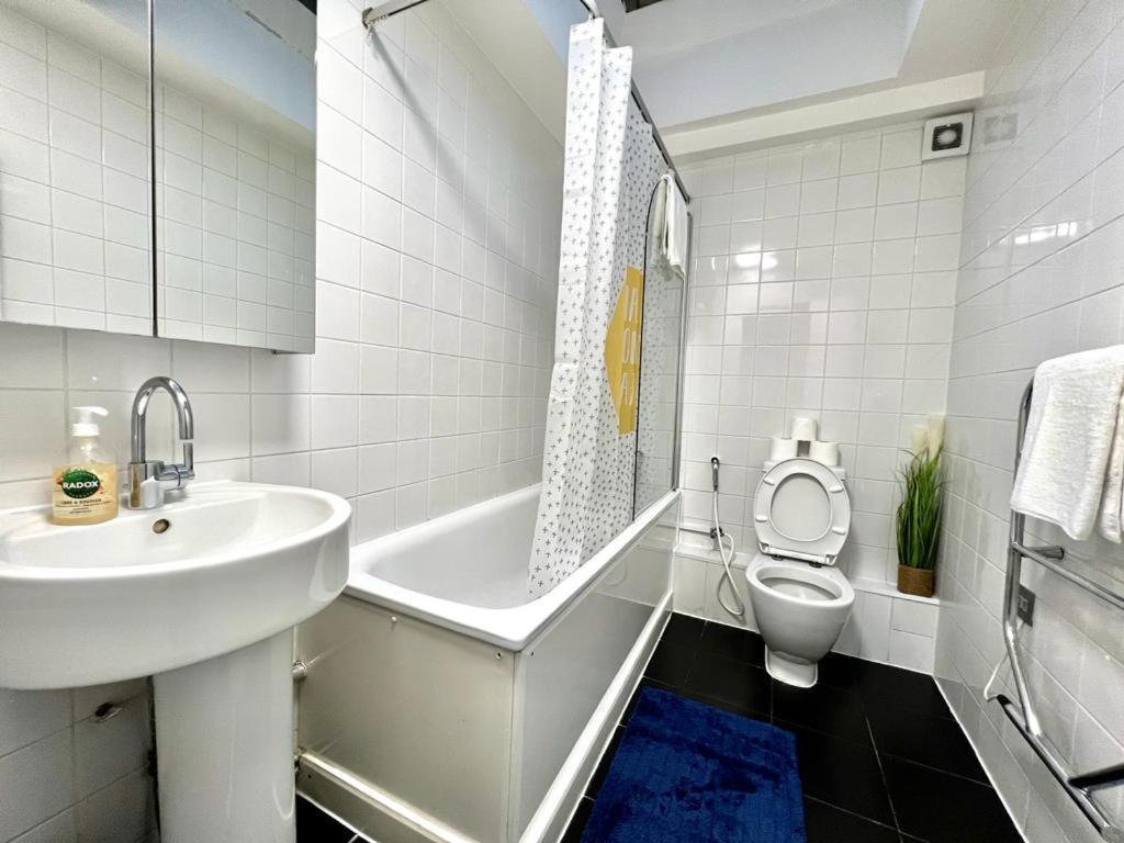 Park Lane Two Bedroom Flat