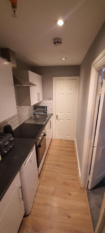 First Floor Flat Appartement *