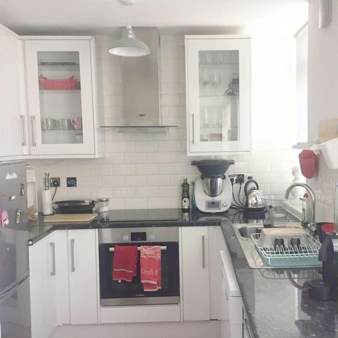 Cosy Flat, Great Location! Appartement Londen