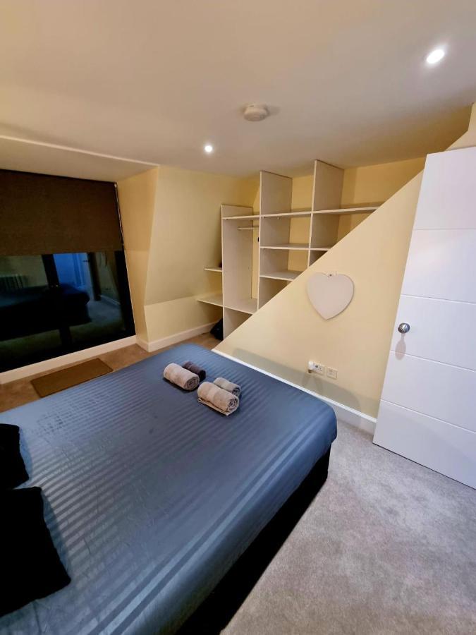 Leilighet Stylish With Terrace & Parking *