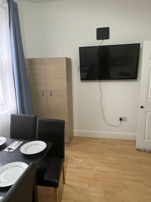 001- Lovely 3-bedroom Very Close To Oxford Street Appartement *