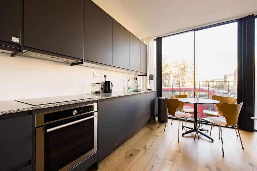 Cool Loft In Fashionable East Appartement Londen