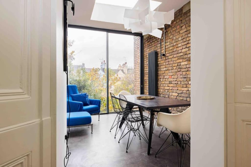 Stunning Notting Hill, 3 Bd, Fine Street, Garden *