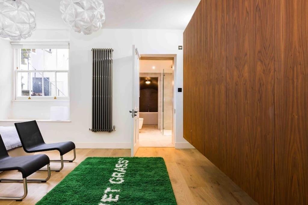 Apartment Stunning Notting Hill, 3 Bd, Fine Street, Garden London