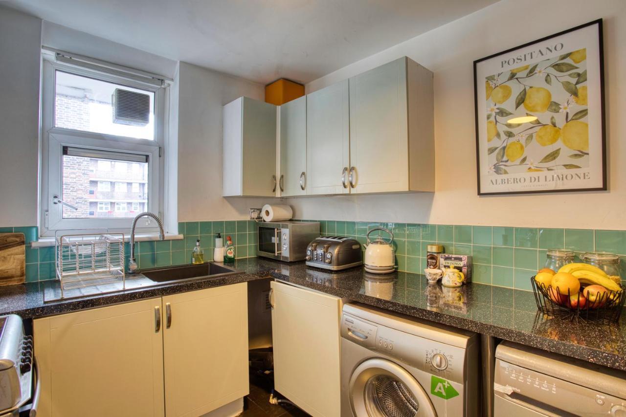 Specious 2 Bedroom Flat - Zone 1