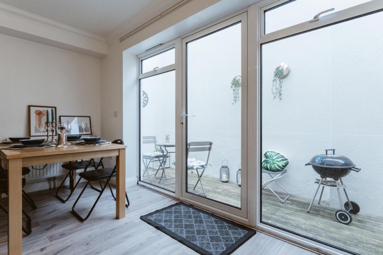 Hipster 5 Double Beds , 2 Big Bedrooms In Hackney *