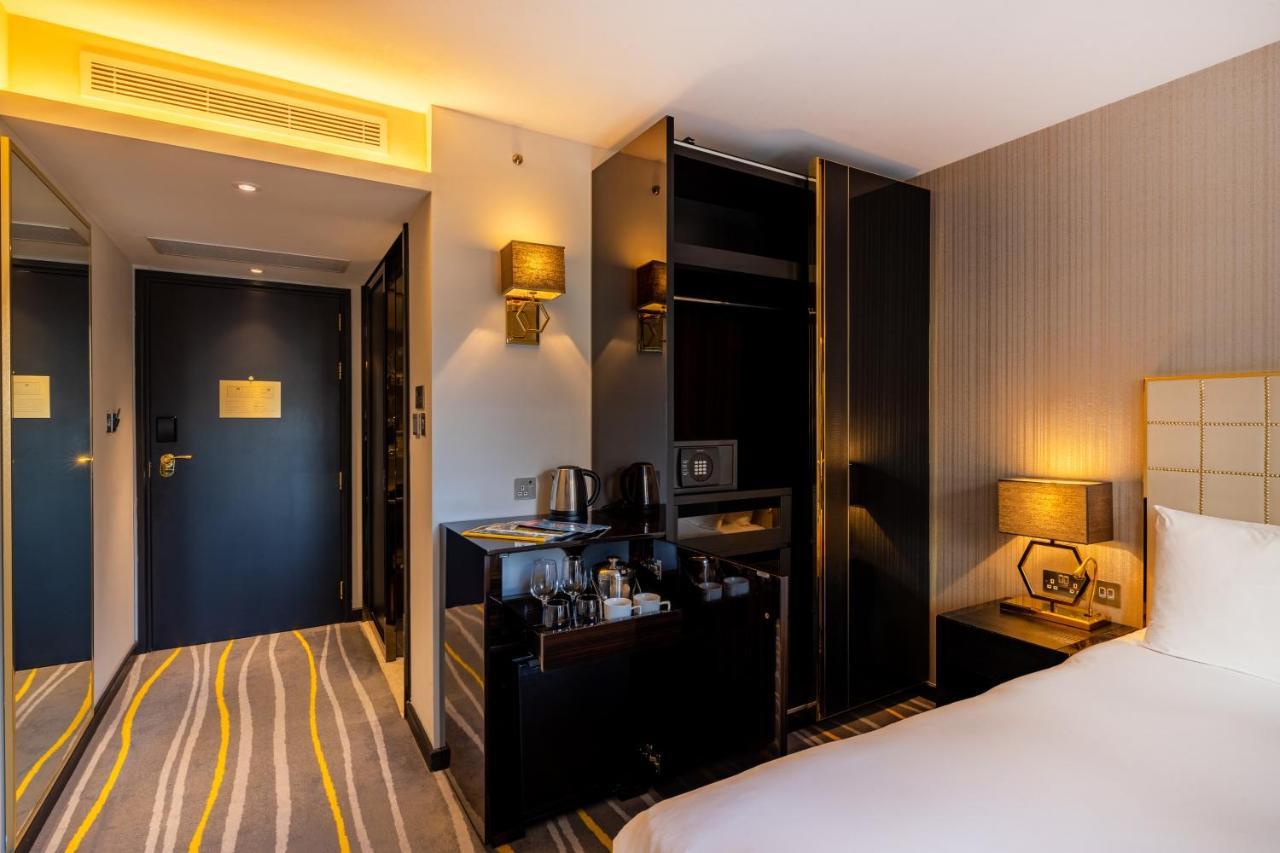 Hotell Saint 4*