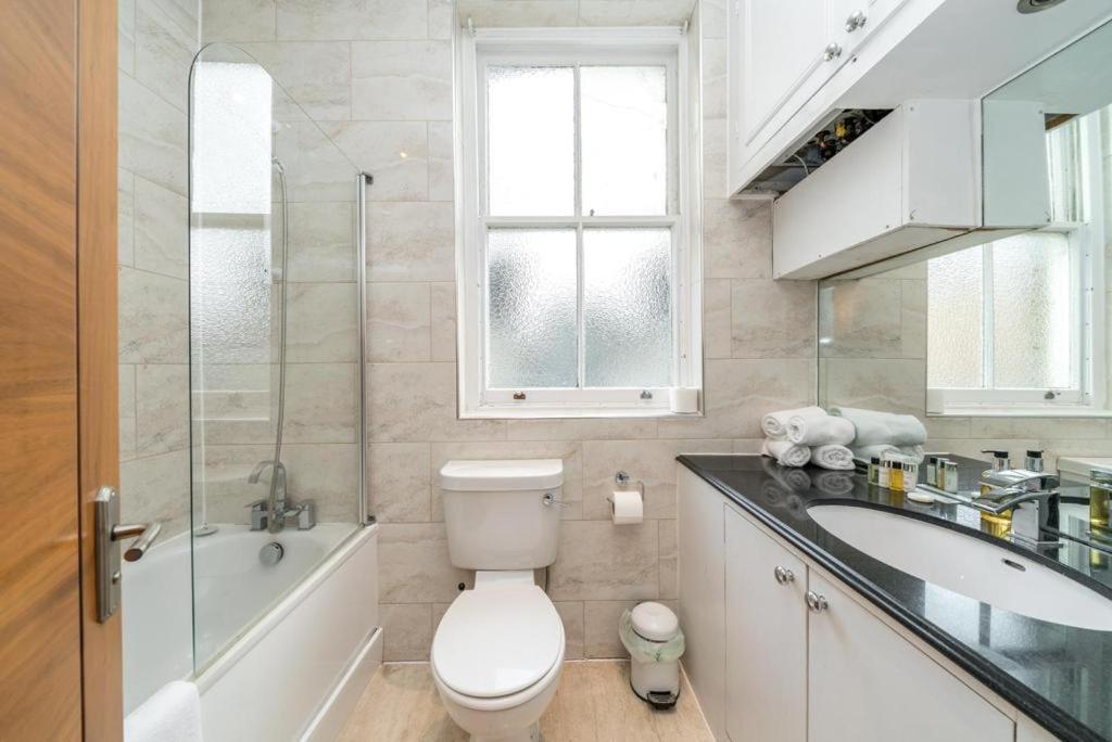 Apartment Kensington High Street Flat 2 Bedroom *