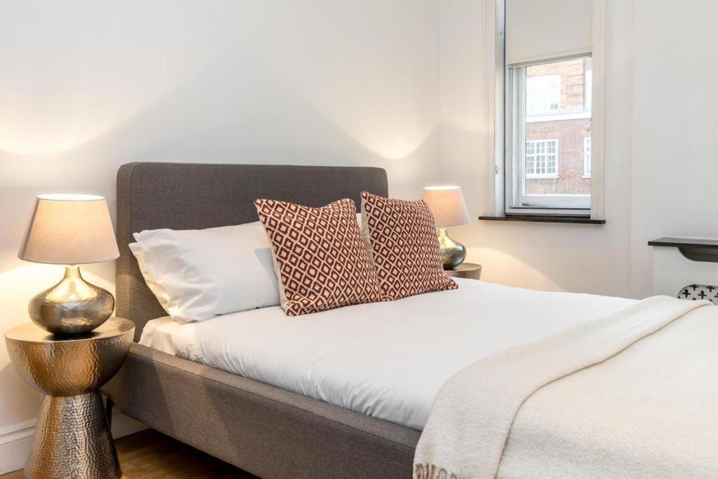 Apartment Kensington High Street Flat 2 Bedroom *