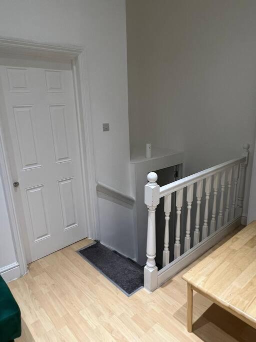 001- Lovely 3-bedroom Very Close To Oxford Street Appartement *