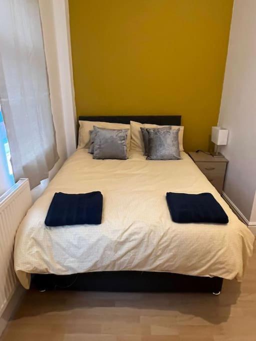 001- Lovely 3-bedroom Very Close To Oxford Street