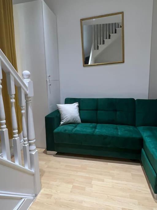 Appartement 001- Lovely 3-bedroom Very Close To Oxford Street *