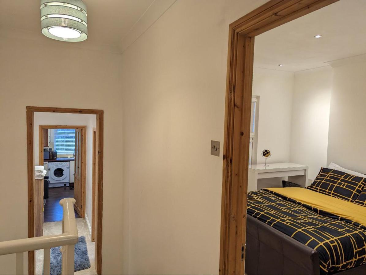 Fully-equipped Flat In The Of London. Apartment *