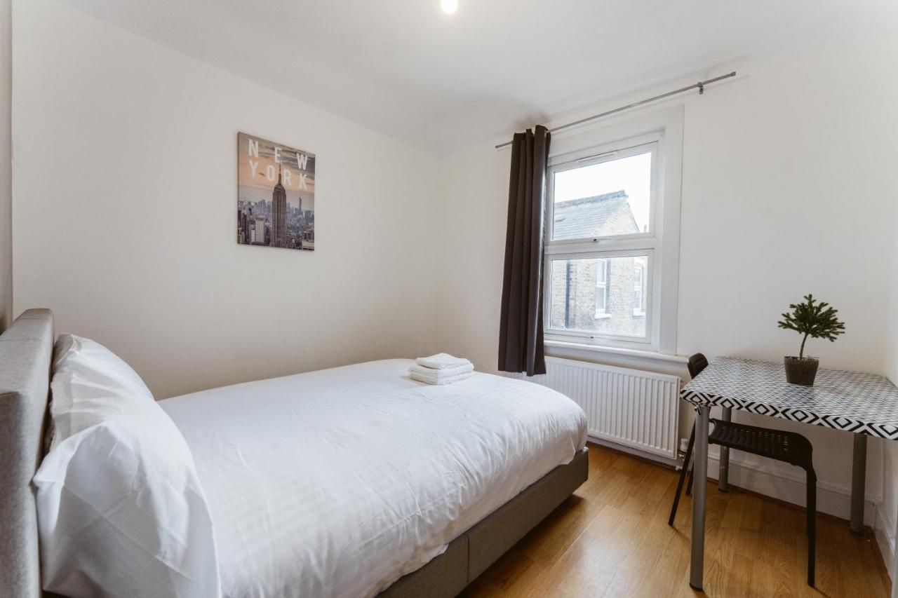 Mile End Double 86a Gasthuis *
